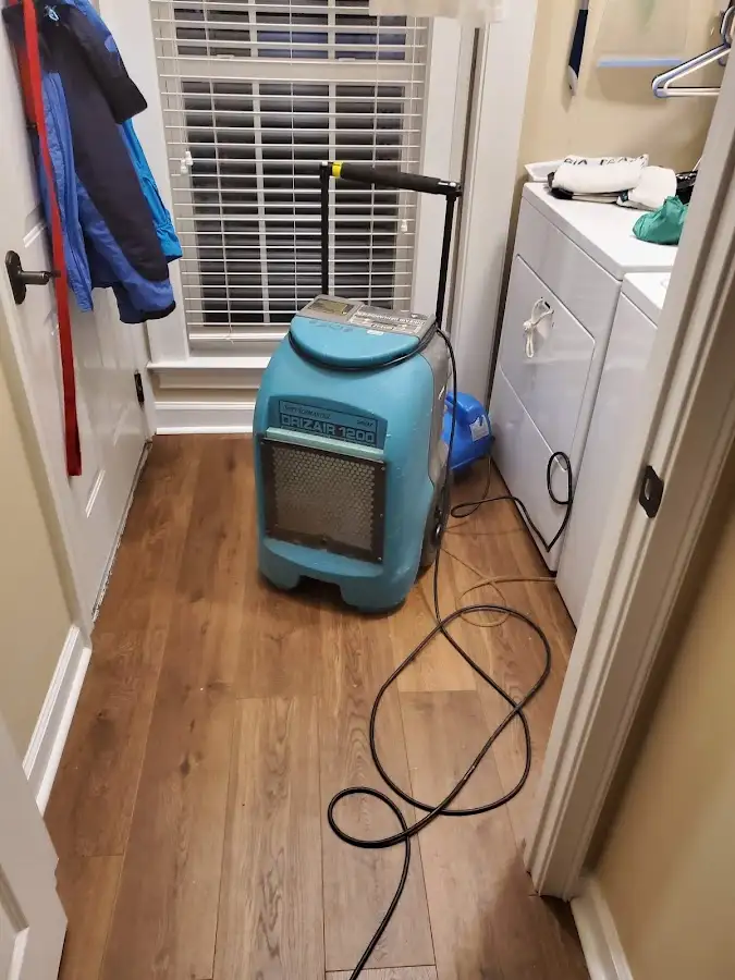 Commercial dehumidifier deployed for Crawl Space Restoration in Greenville